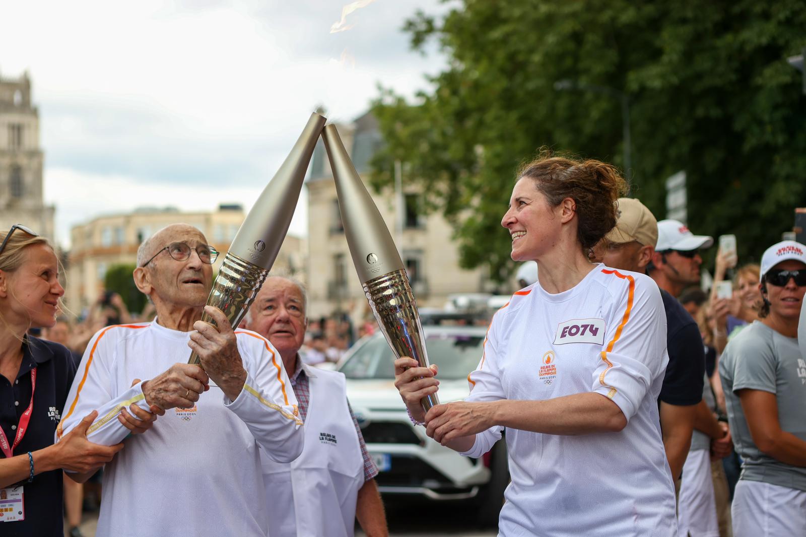 Laurence porteuse de la flamme olympique !